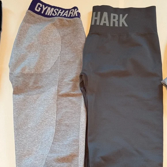 Gymshark Leggings - Lot of 6 - Black (2), Gray (2), Navy (1), Charcoal (1) - Picture 3 of 4